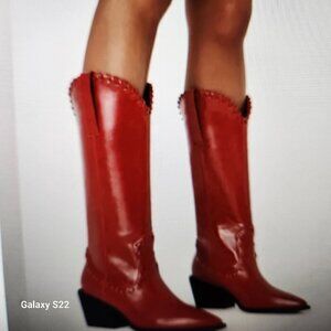 Billini "Yanet" Crimson Pointed Toe Western Boots. NWT. Size 9